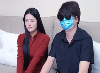 Anh chàng đưa thuốc kích dục trộn vào nước cho em đồng nghiệp uống