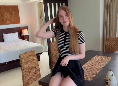 Chàng trai độc hành thả thính lễ tân homestay và nện